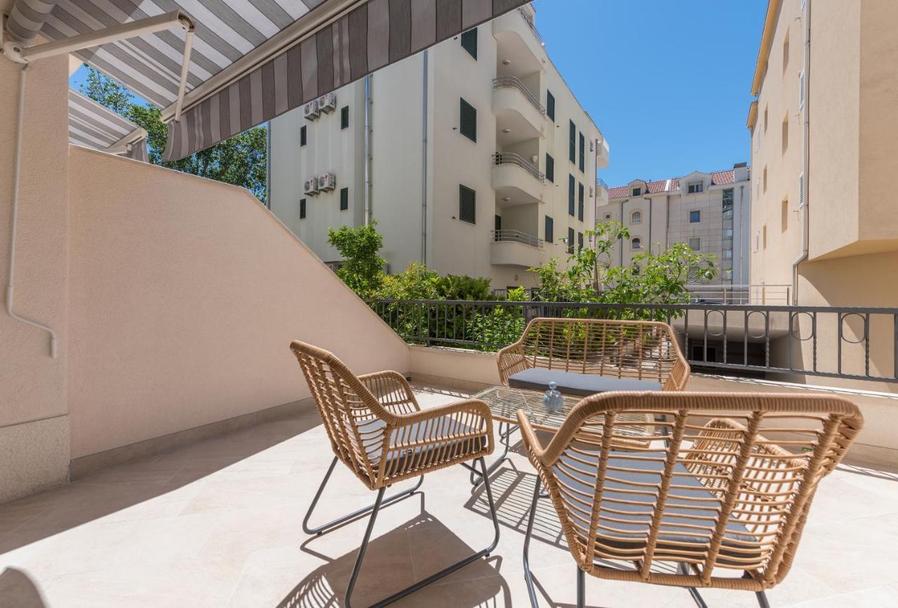 Apartments By The Sea Makarska - 19134 Exterior foto